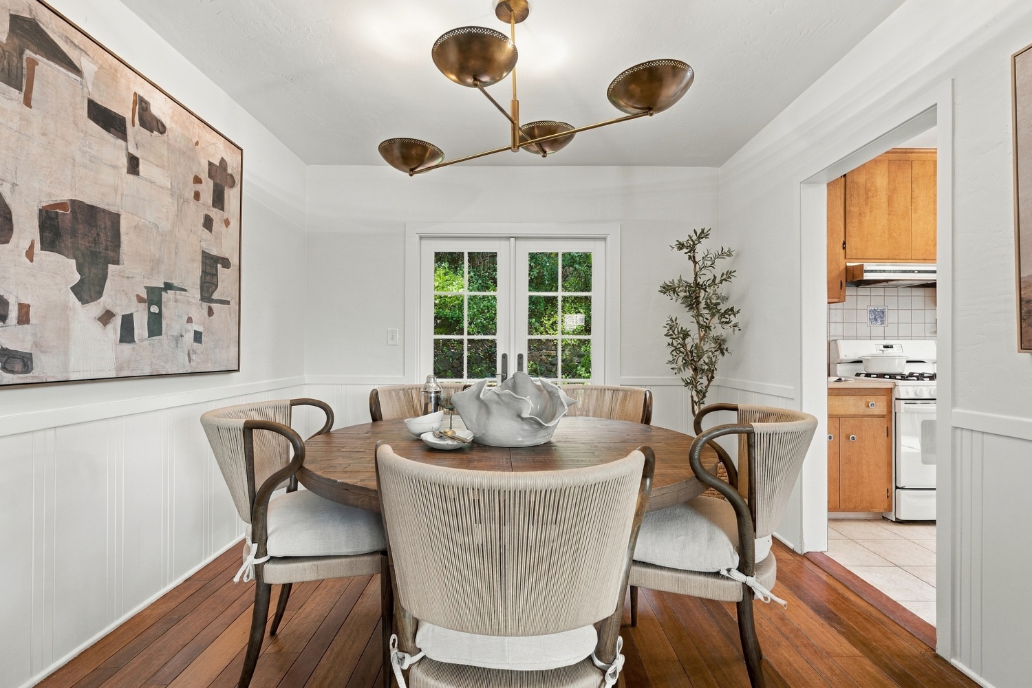 40 Alvarado Ave
