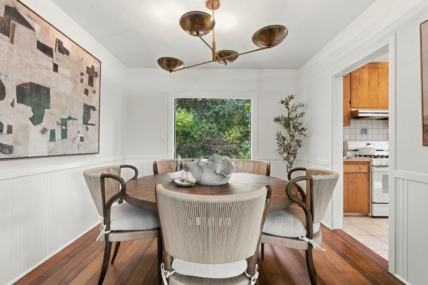 40 Alvarado Ave