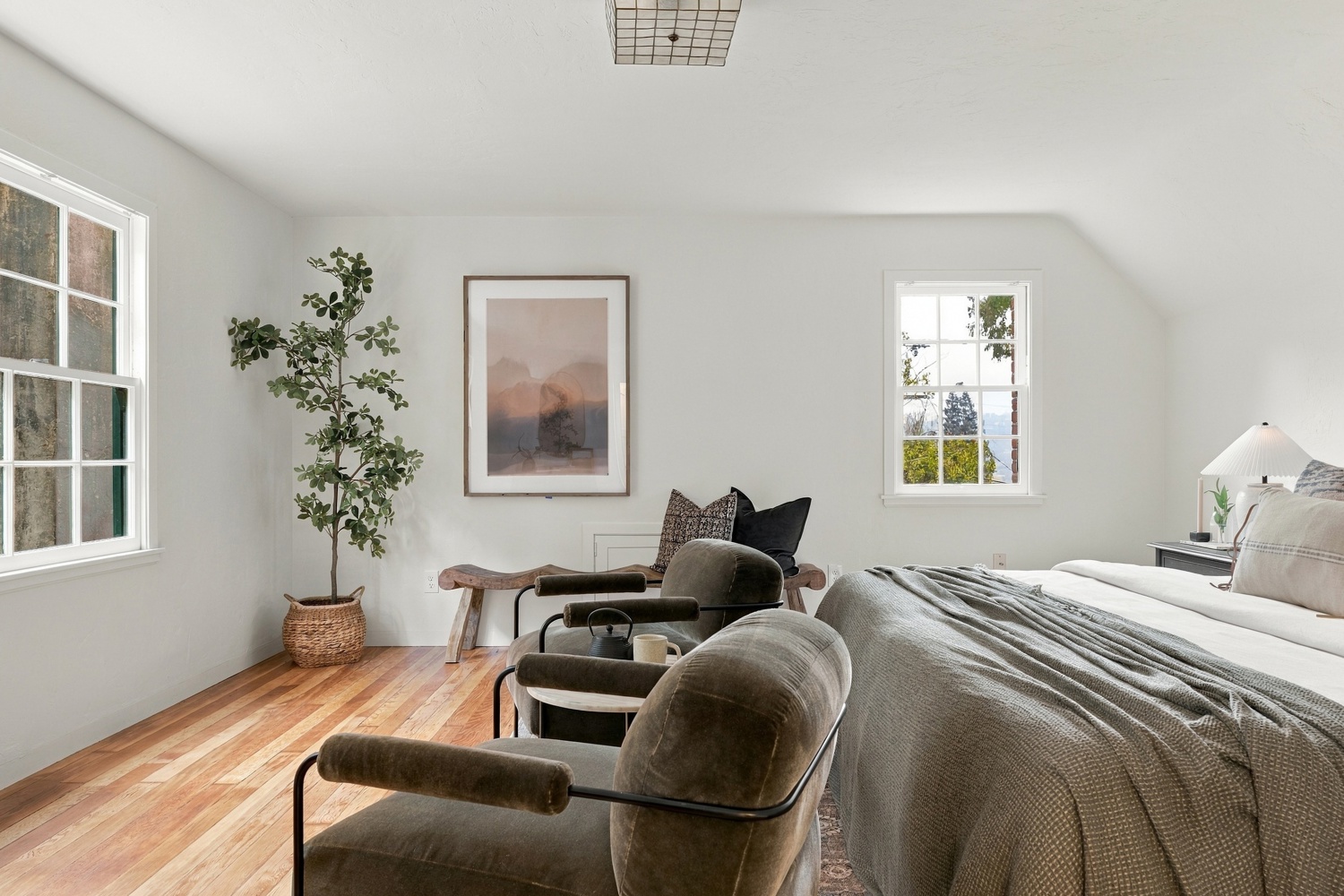 40 Alvarado Ave